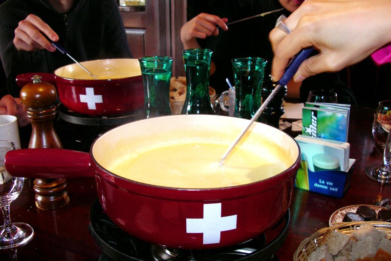 Makanan Tradisional Untuk Dicoba Di Swiss