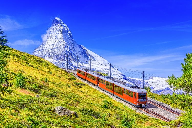 Eksplorasi Keindahan Musim Panas Swiss: Rekreasi Mengagumkan